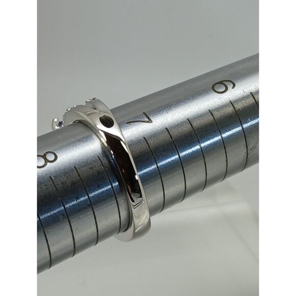 Vintage Ring Size 7.25 Silver Tone White Gold Plated Purple Sim Diamond CZ - Picture 9 of 10